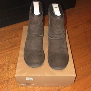 Classic Short Ugg